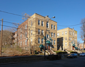 Spring Street Apartments in Hartford, CT - Building Photo - Building Photo