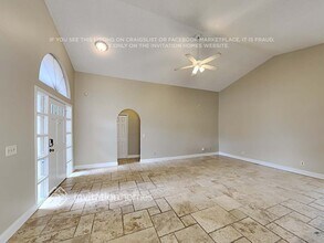 1039 Whittier Cir in Oviedo, FL - Building Photo - Building Photo