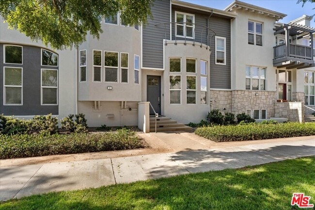 property at 6021 Dawn Crk