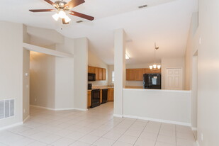 4359 Hanging Moss Dr in Orange Park, FL - Building Photo - Building Photo