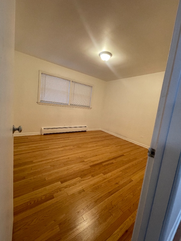 6241 W Montrose Ave in Chicago, IL - Building Photo - Building Photo