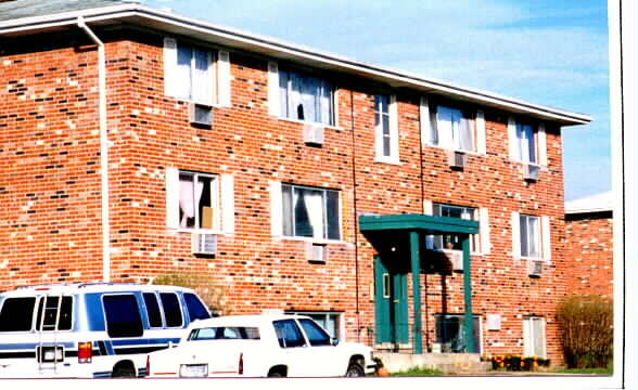 Eagleton Apartments in Palatine, IL - Foto de edificio - Building Photo