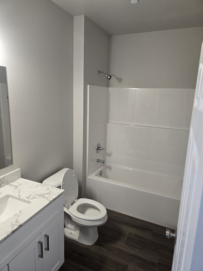 2519 Hennessy Dr in Rapid City, SD - Building Photo - Building Photo