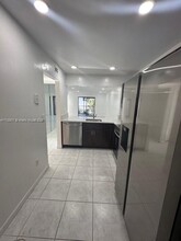 861 NE 207th Ln in Miami, FL - Building Photo - Building Photo