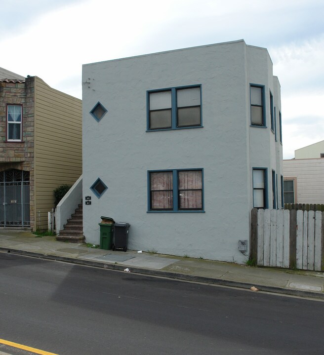 97-99 Knowles Ave in Daly City, CA - Building Photo