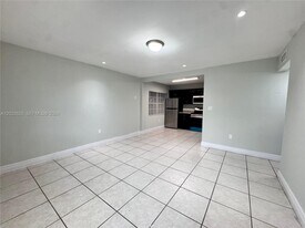 5931 Wiley St in Hollywood, FL - Building Photo