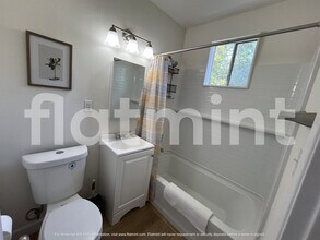 1934 E Washington Blvd in Pasadena, CA - Building Photo - Building Photo