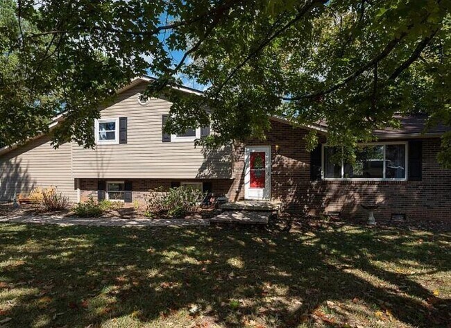 128 Farlow Dr in Knoxville, TN - Building Photo - Building Photo