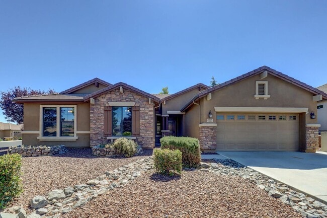 property at 2905 Leonita Ct