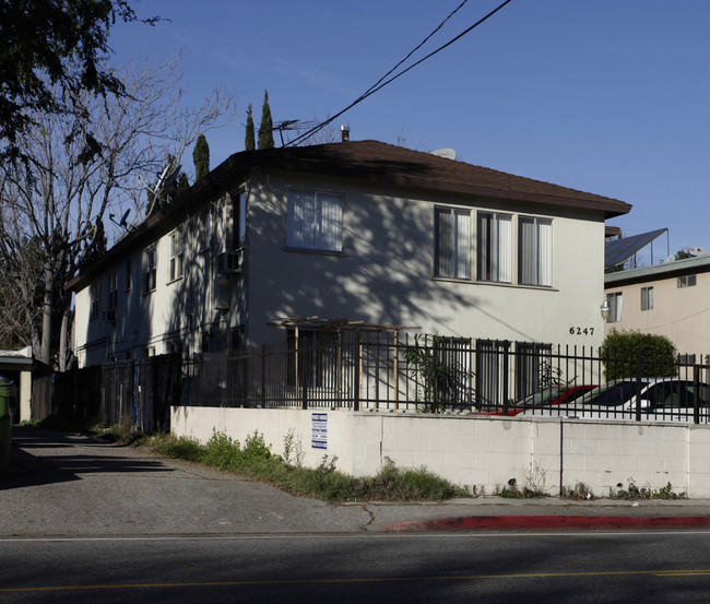 6247 Fulton Ave in Van Nuys, CA - Building Photo - Building Photo