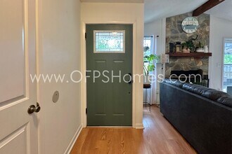 25 Carie Way in Valparaiso, FL - Building Photo - Building Photo