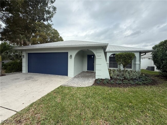 property at 521 102nd Ave N