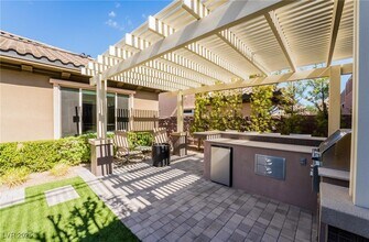 2896 Grande Arch St in Henderson, NV - Building Photo - Building Photo