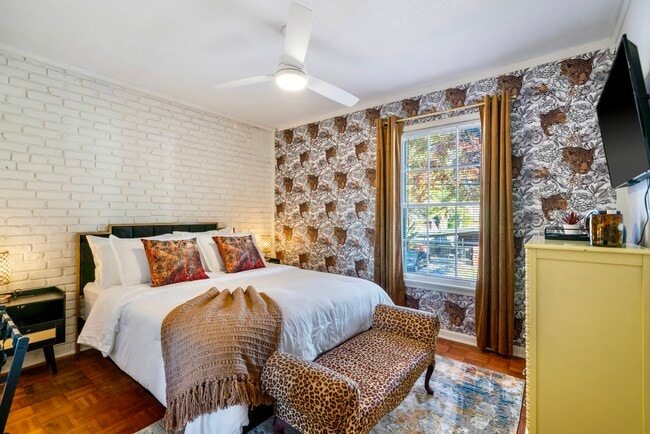 property at 1589 York Ave