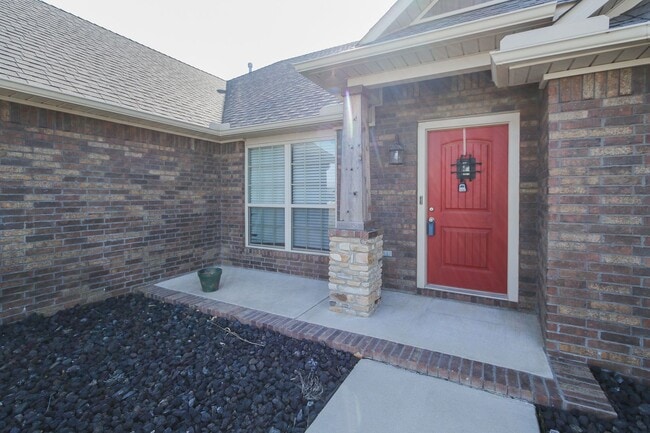 213 Adams St in Pea Ridge, AR - Building Photo - Building Photo