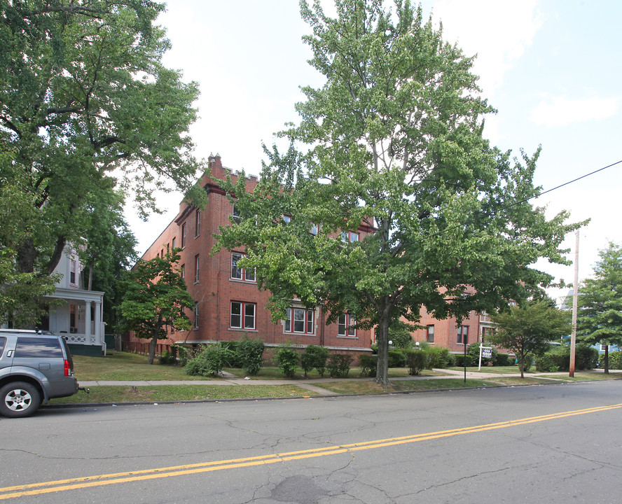 90 Norton St in New Haven, CT - Building Photo