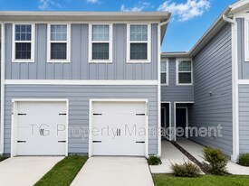 2512 Sadler Trce Wy in Jacksonville, FL - Building Photo