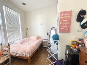 775 Parker St, Unit 1 in Boston, MA - Building Photo - Building Photo