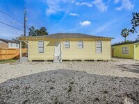 1312 Weiss St photo'