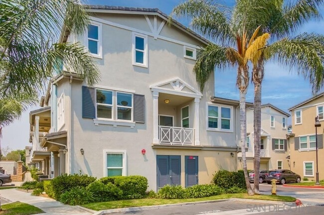 property at 2978 Beachwood Blf Wy