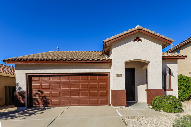 40806 N Hudson Ct