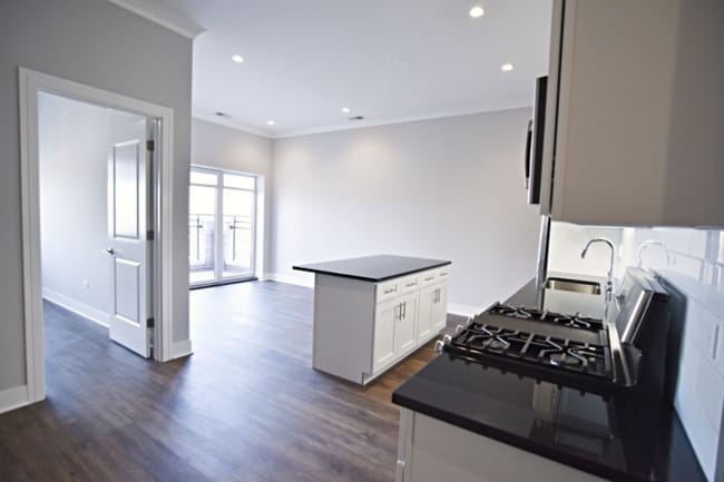 property at 947 W Irving Park Rd