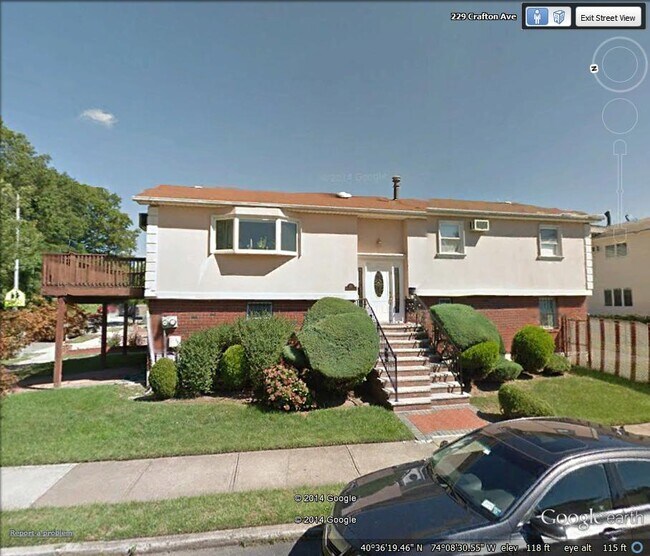 910 Westwood Ave Alquileres en Staten Island, NY
