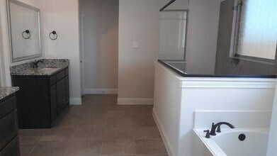 4210 Stableglen Dr in Rockwall, TX - Building Photo - Building Photo