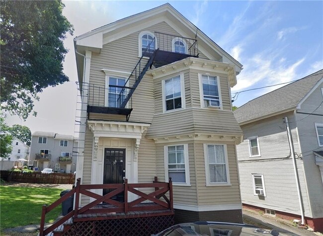 property at 37 Royal St