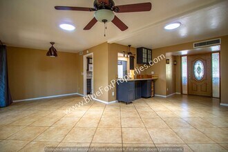 1458 S Park Ln in Tucson, AZ - Building Photo - Building Photo