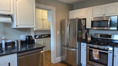 506 Washington St in Boston, MA - Building Photo - Building Photo
