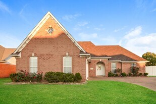 4462 Alixs Dr in Memphis, TN - Building Photo