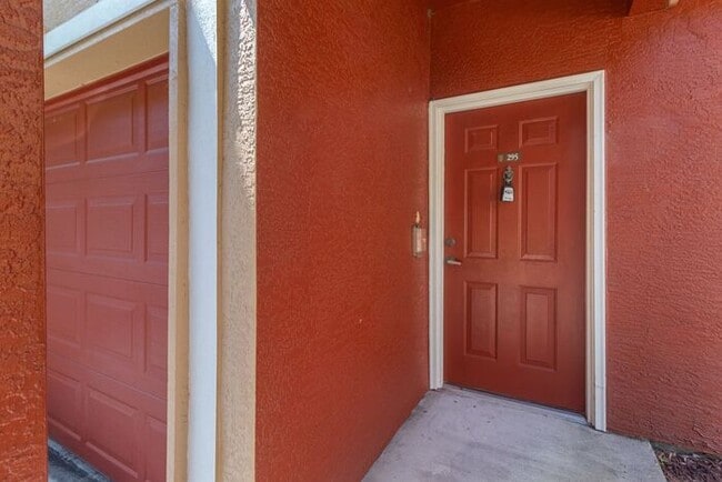 2152 Portofino Pl in Palm Harbor, FL - Building Photo - Building Photo