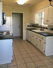 4638 SE Brighton Dr in Lawton, OK - Building Photo - Building Photo