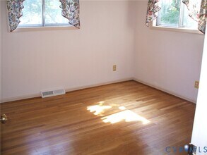 8311 Michaels Rd in Richmond, VA - Building Photo - Building Photo
