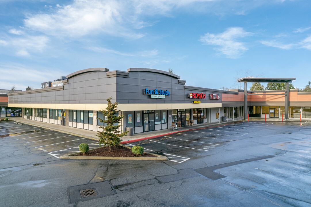 AMLI Redmond Way in Redmond, WA - Foto de edificio