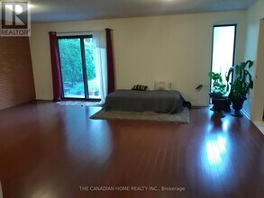 76 Westona St in Toronto, ON - Building Photo - Building Photo