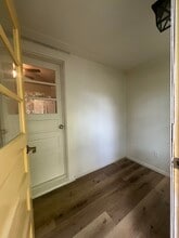 507 Center Ave in Decorah, IA - Building Photo - Building Photo