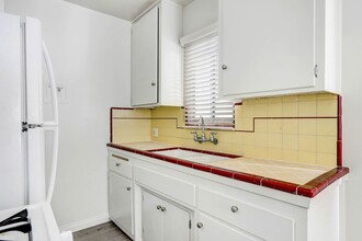 422 Hill St in Santa  Monica in Santa Monica, CA - Building Photo - Interior Photo