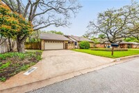 4006 Burr Oak Ln in Austin, TX - Building Photo - Building Photo