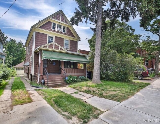 property at 1811 Weston Ave