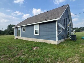 2500 Center Point Rd in San Marcos, TX - Building Photo - Building Photo
