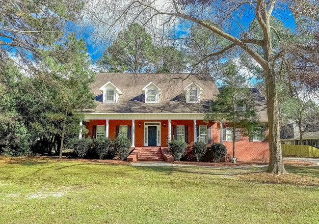 property at 906 Monarch Cir