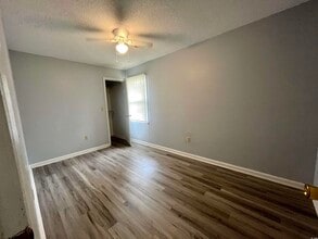 42 County Rd S-22-718 in Georgetown, SC - Building Photo - Building Photo