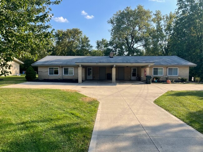 property at 8657 S Akins Rd