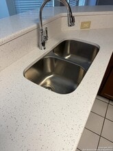 10955 Wurzbach Rd in San Antonio, TX - Building Photo - Building Photo