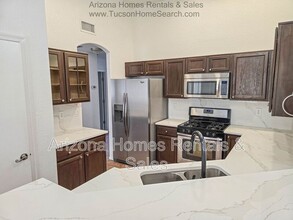 7891 S Lennox Ln in Tucson, AZ - Building Photo - Building Photo