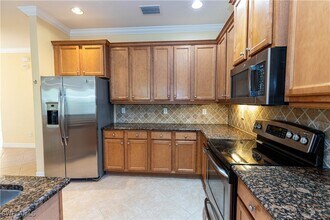 10094 Mimosa Silk Dr in Ft. Myers, FL - Building Photo - Building Photo