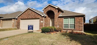 9704 Mulligan Dr