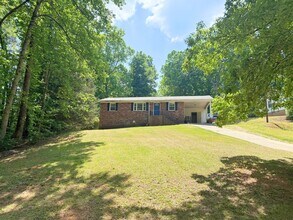 37 Carriage Dr in Greenville, SC - Building Photo - Building Photo
